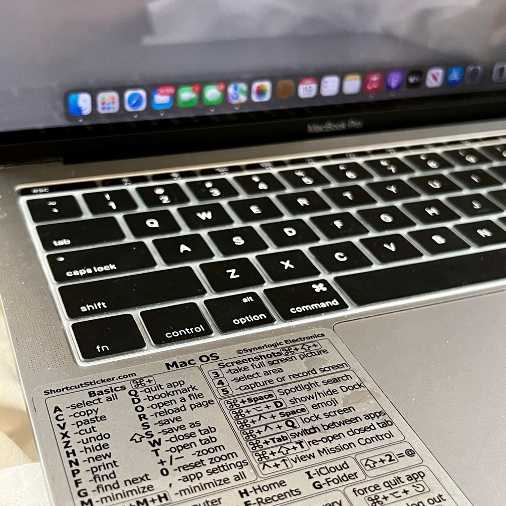 MacBook Pro 2017 - Picture 10 of 15